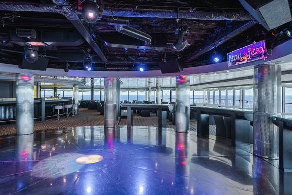 MSC Cruises MSC Sinfonia Pasha Club Disco 3 ©MSC Rights - Ivan Sarfatti.jpg